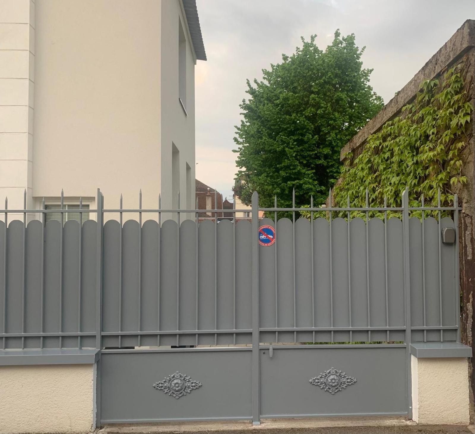 Joli T2 Jardin Parking Proche Gare Centre Ville Dijon Exterior foto